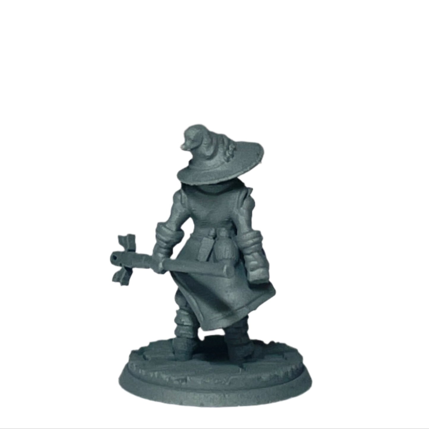 Miniature Male Dwarf Wielding Staff 28mm