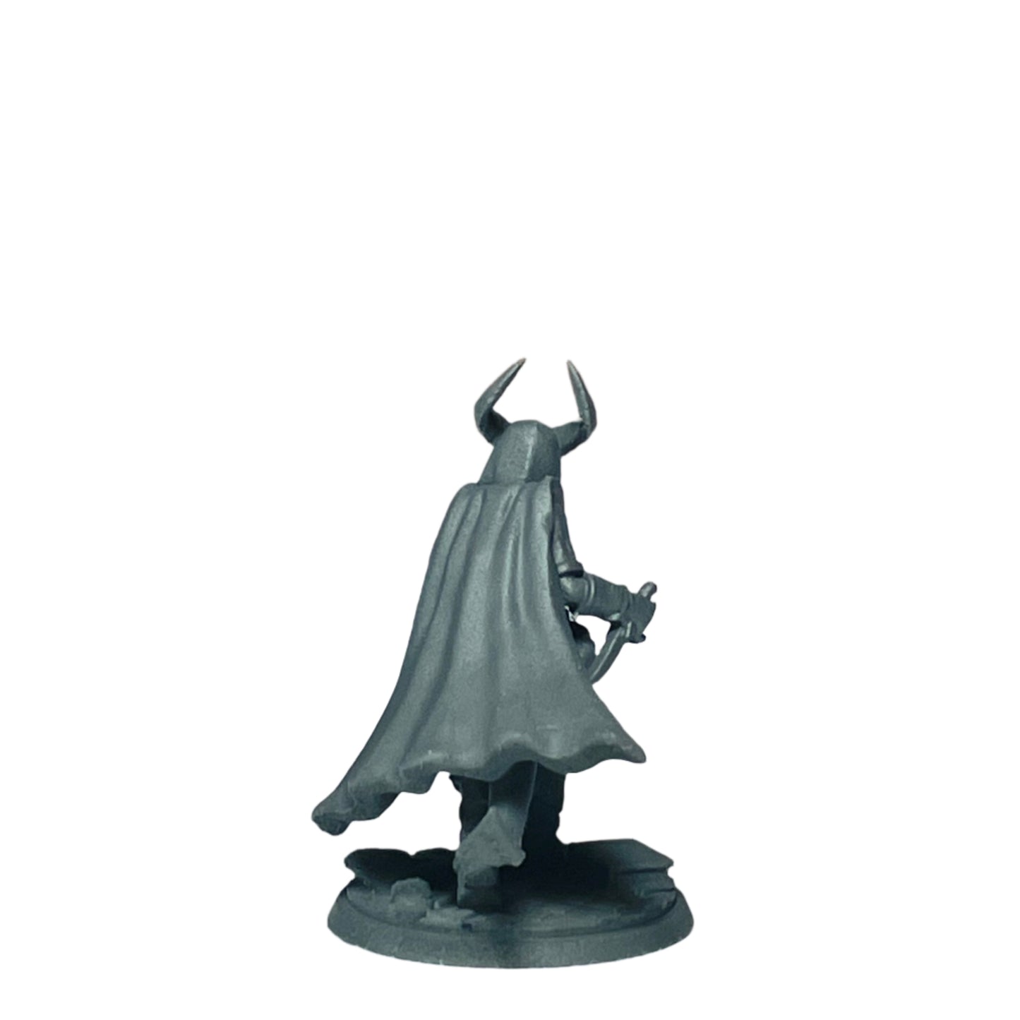 Miniature Female Tiefling wielding Dagger 28mm