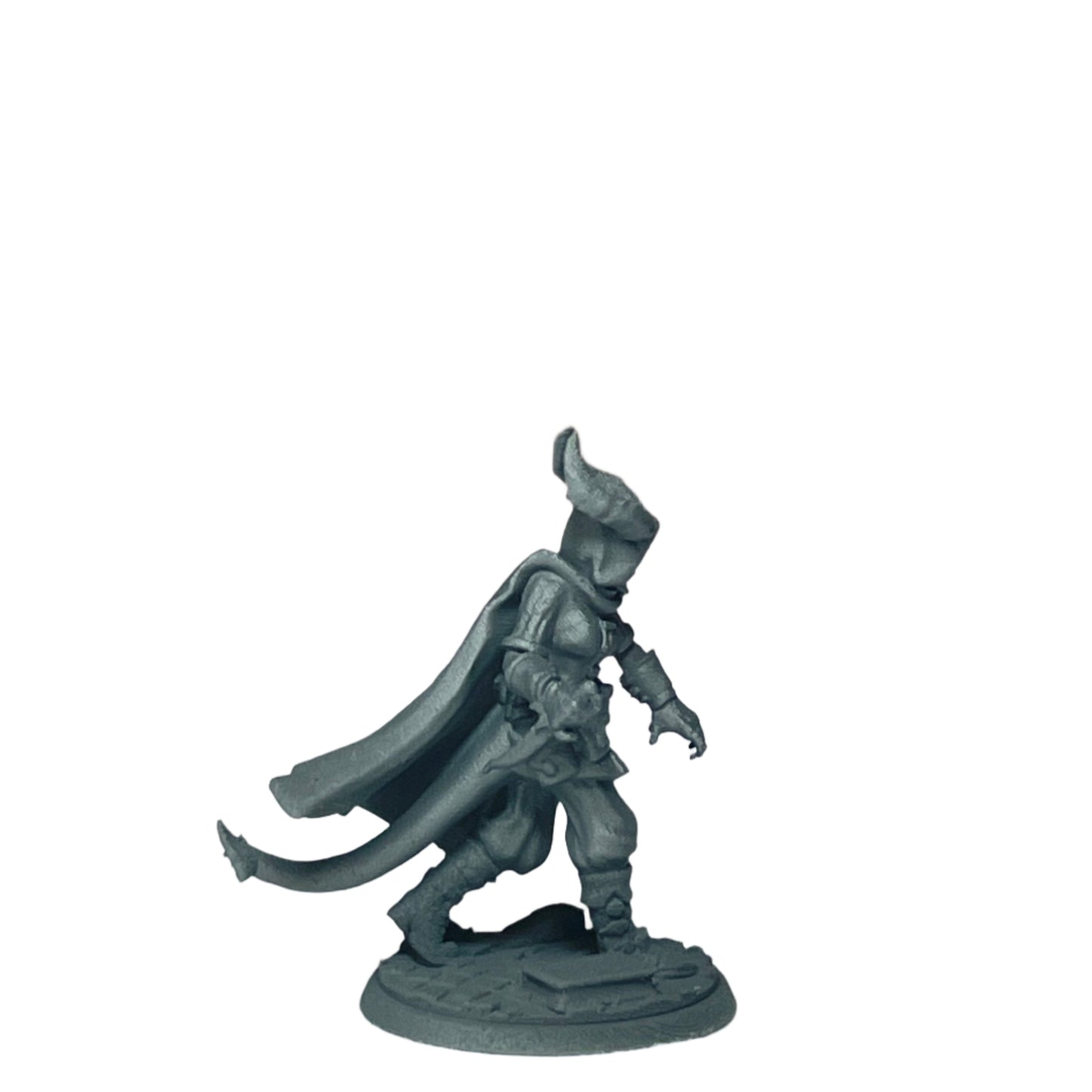Miniature Female Tiefling wielding Dagger 28mm