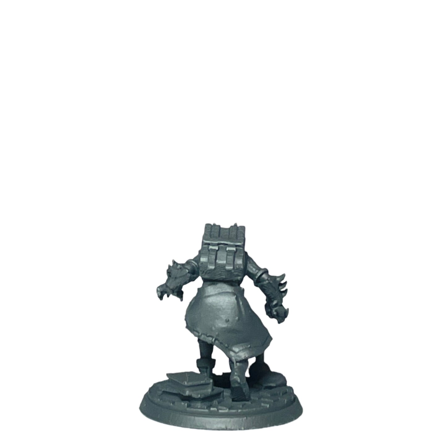 Miniature Male Dragonborn wielding Dagger 28mm