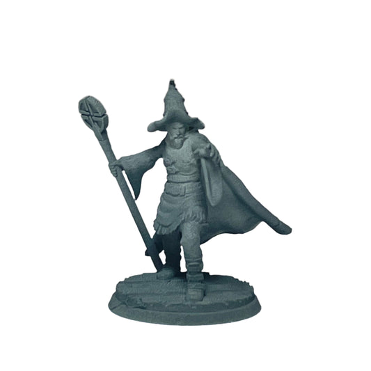 Miniature Male Human wielding staff 28mm