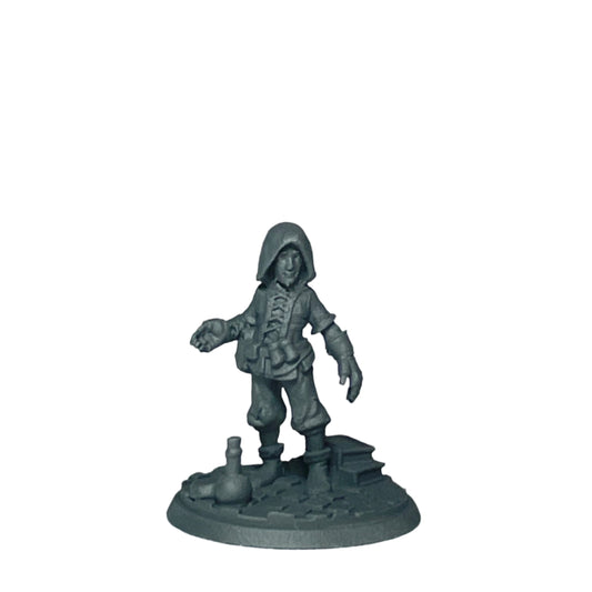 Miniature Male Halfling 28mm