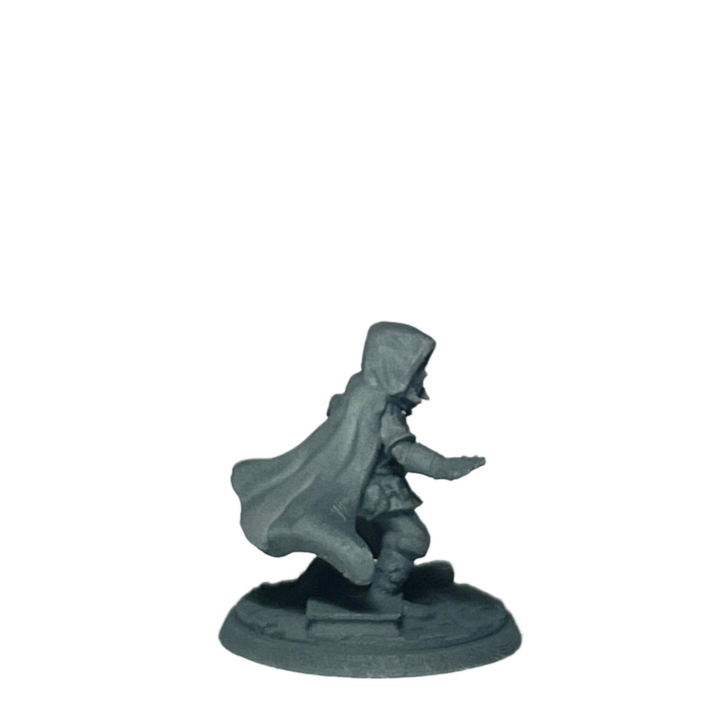 Miniature Female Halfling 28mm