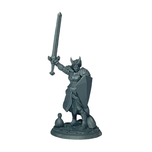 Miniature Female Tiefling Wielding Sword and Shield 28mm